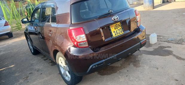 Toyota IST 2008 Maroon