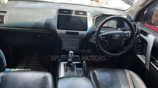 Toyota Land Cruiser Prado 2021 Gray