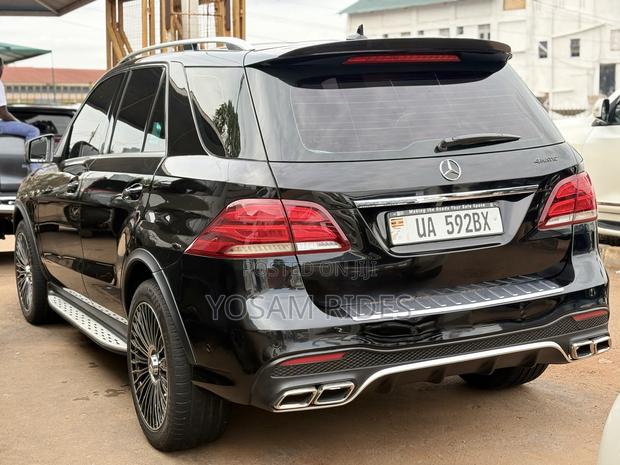 Mercedes-Benz M Class ML350 4dr SUV (3.5L 6cyl 7A) 2014 Black