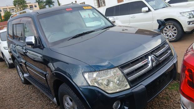 Mitsubishi Pajero 2008