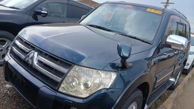Mitsubishi Pajero 2008