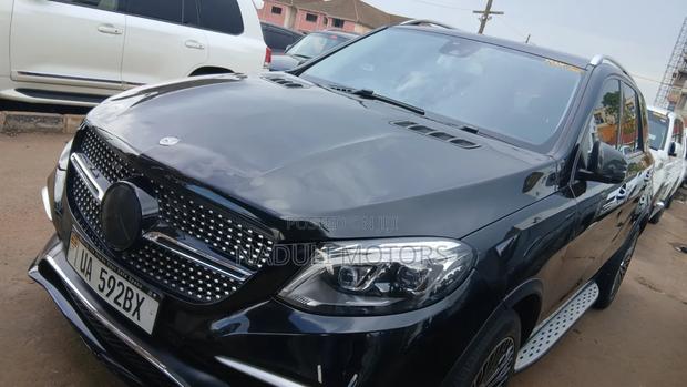 Mercedes-Benz M Class 2015 Black