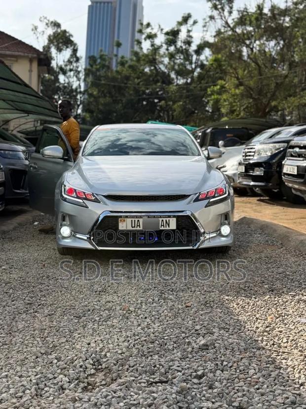 Toyota Mark X 2.5 AWD 2014 White