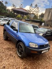 Toyota RAV4 Automatic 2000 Blue for sale