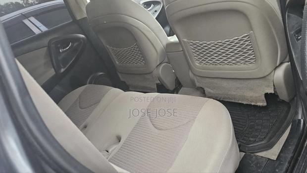 Toyota RAV4 2007 White