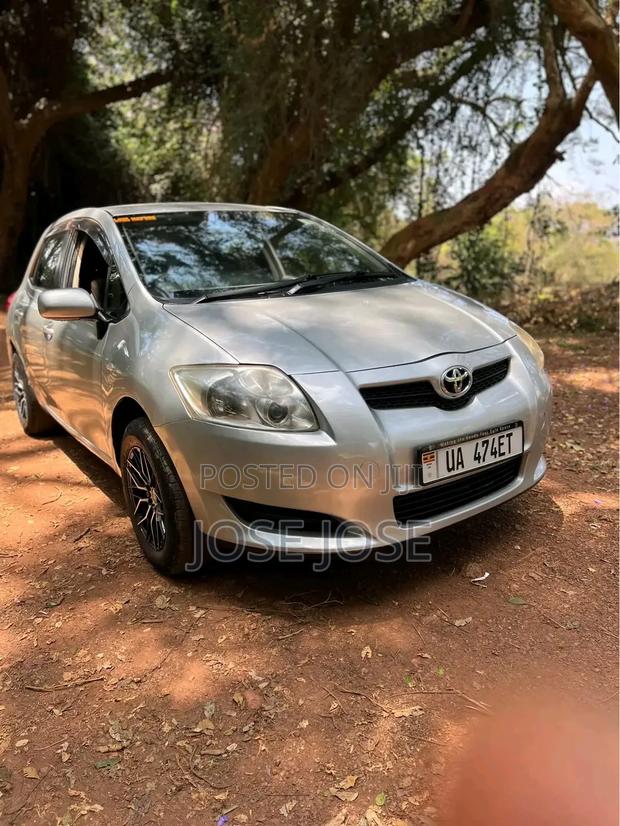 Toyota Auris 2007 Silver