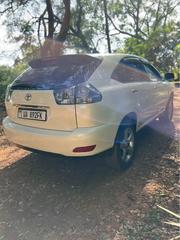 Toyota Harrier 2010 White for sale