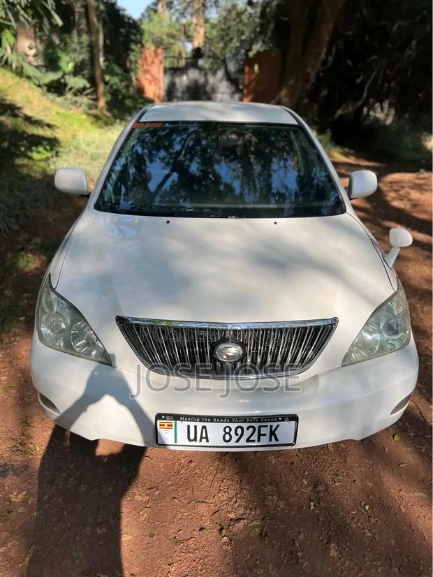Toyota Harrier 2010 White