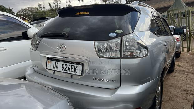 Toyota Harrier 2008 Silver