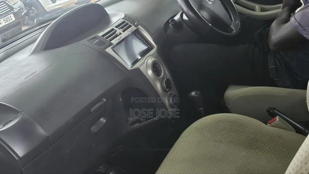 Toyota Vitz 2007