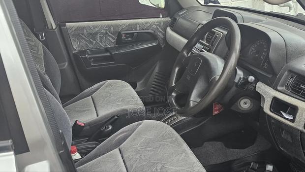 Mitsubishi Pajero 2002