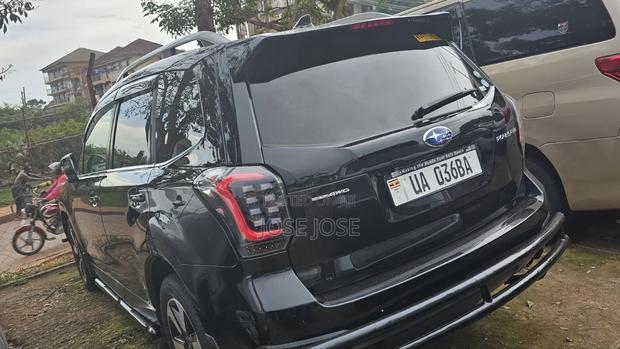 Subaru Forester 2017 Black