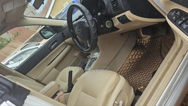 Subaru Forester 2006 White