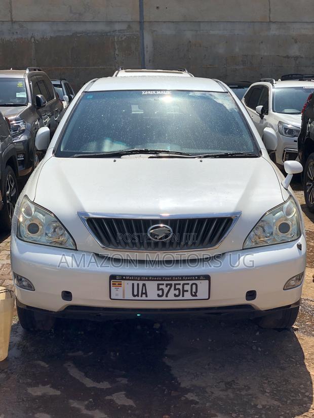 Toyota Harrier 2.4 2012 White