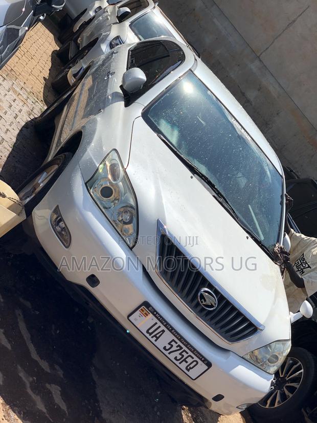 Toyota Harrier 2.4 2012 White