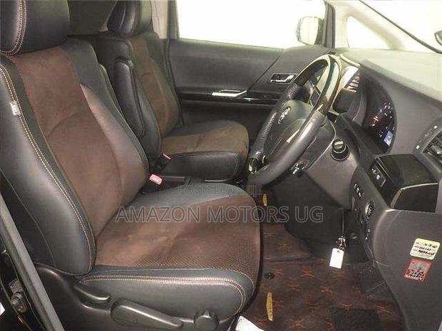 Toyota Alphard 2.4 Petrol AWD 2013 Black