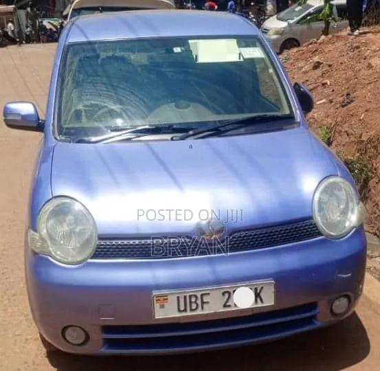 Toyota Sienta 1.5 FWD 2006 Blue