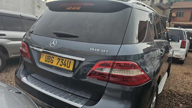 Mercedes-Benz M Class 2014 Gray