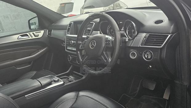 Mercedes-Benz M Class 2014 Gray