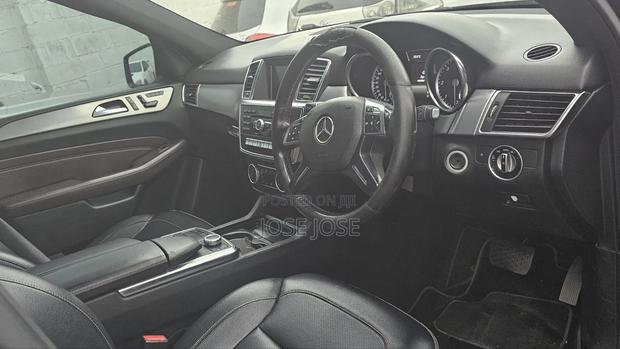 Mercedes-Benz M Class 2014 Gray