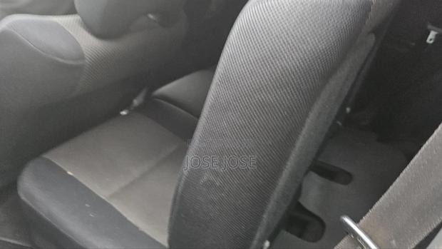 Toyota Wish 2006 Silver