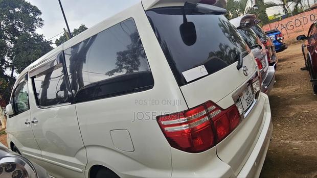 Toyota Alphard 2008 White