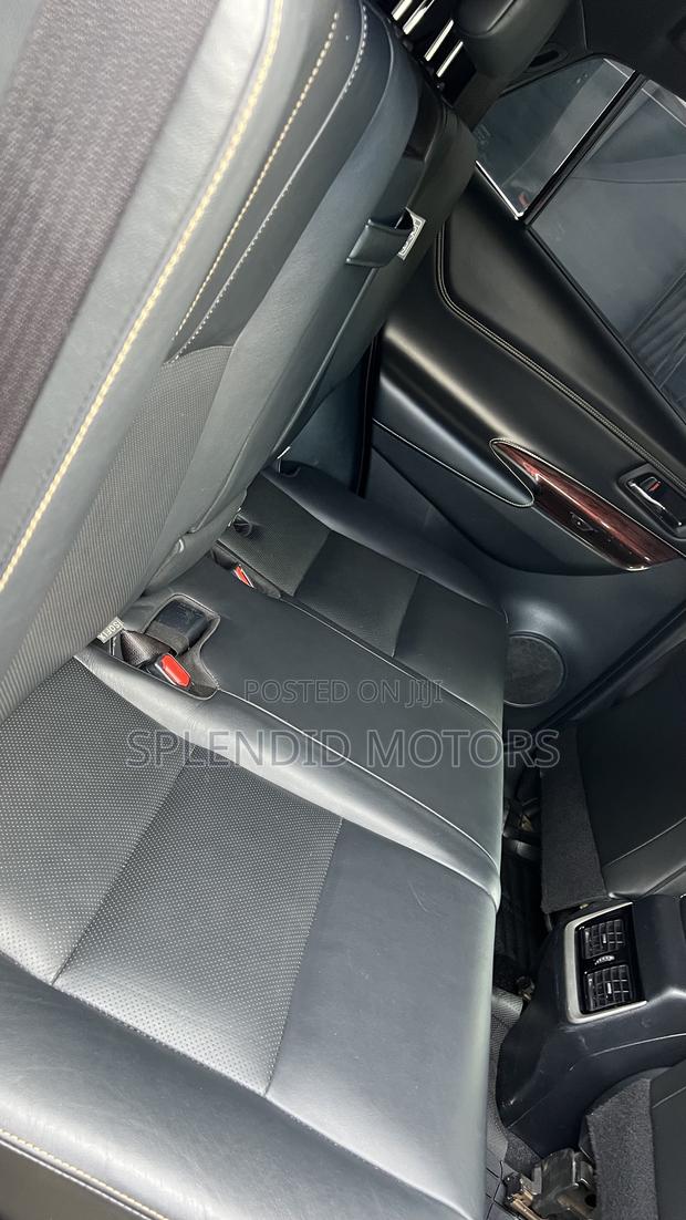 Toyota Harrier 2016 Black