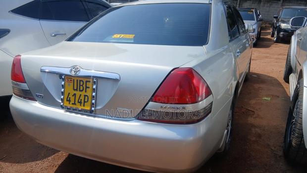 Toyota Mark II 2.0 RWD 2004 Silver