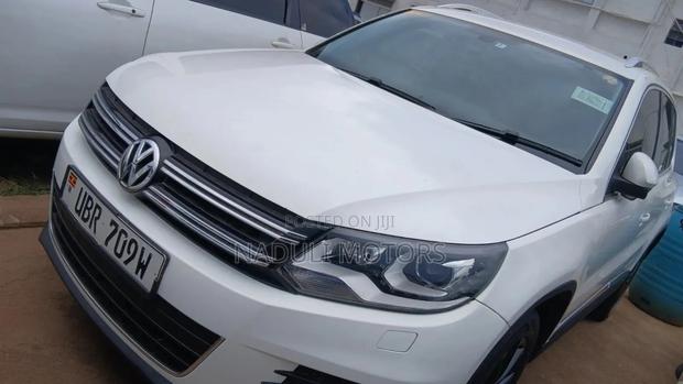 Volkswagen Tiguan 2010 White