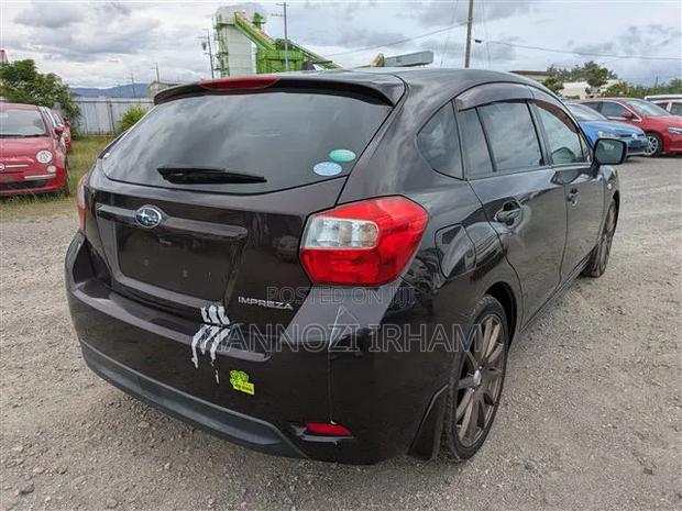 Subaru Impreza 2012 Brown