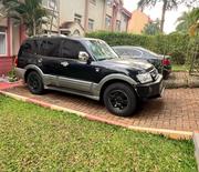Mitsubishi Pajero 2002 Black for sale