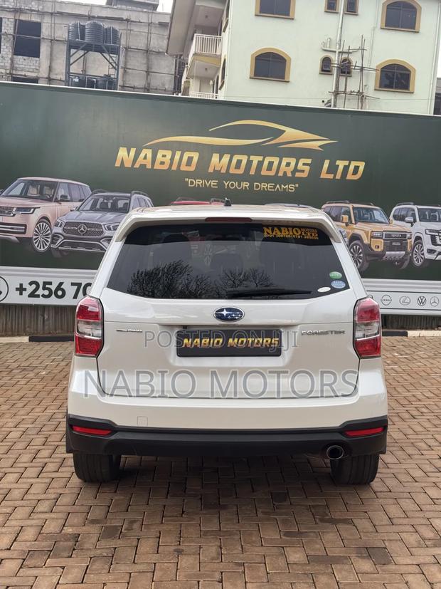 Subaru Forester 2013 White