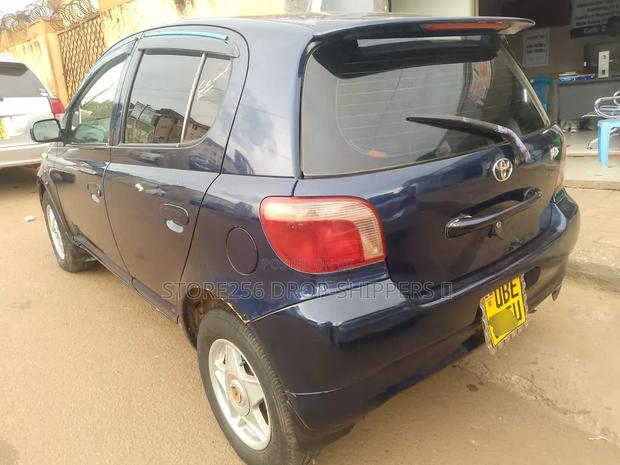 Toyota Vitz 1.0 FWD 5dr 1999 Blue