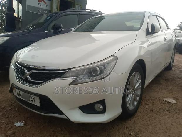 Toyota Mark X 2.5 RWD 2015 White