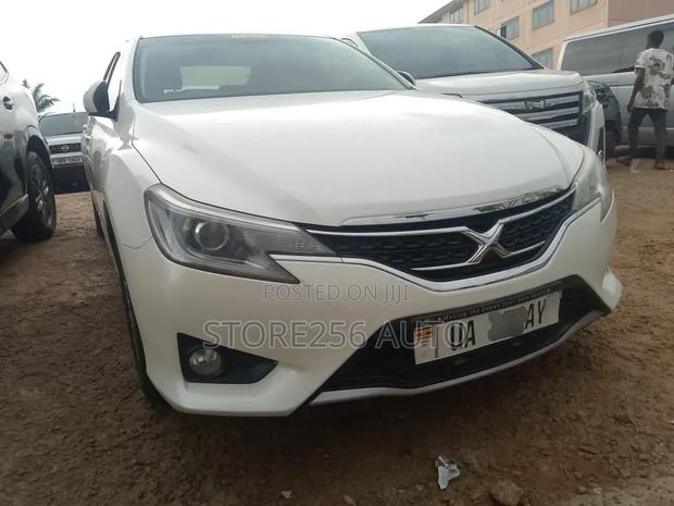 Toyota Mark X 2.5 RWD 2015 White