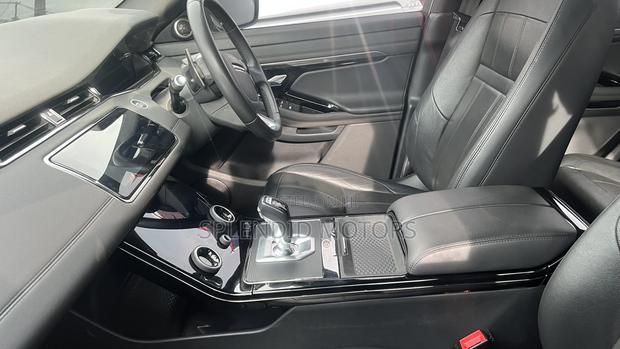 Land Rover Range Rover Evoque 2019 Gray