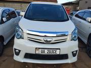 Toyota Noah 2012 White for sale