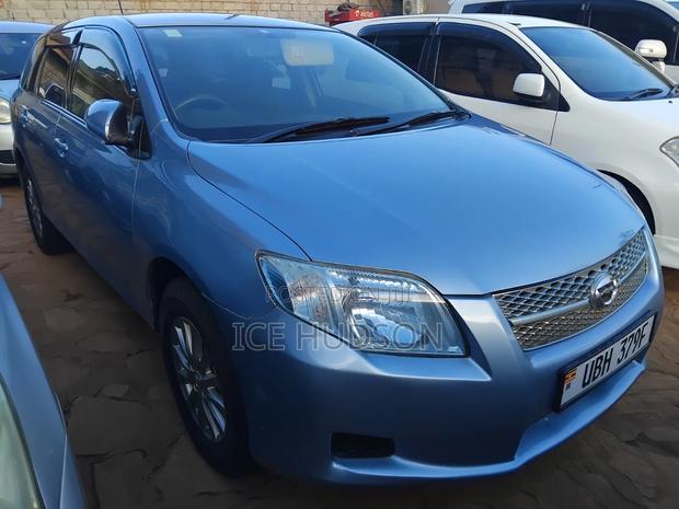 Toyota Corolla Fielder 2009