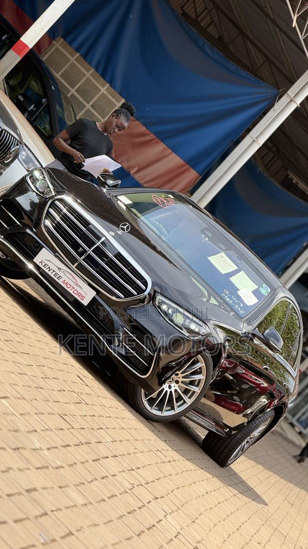 Mercedes-Benz S-Class 2022 Black