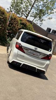 Toyota Alphard 2.4 Hybrid AWD 2014 White for sale