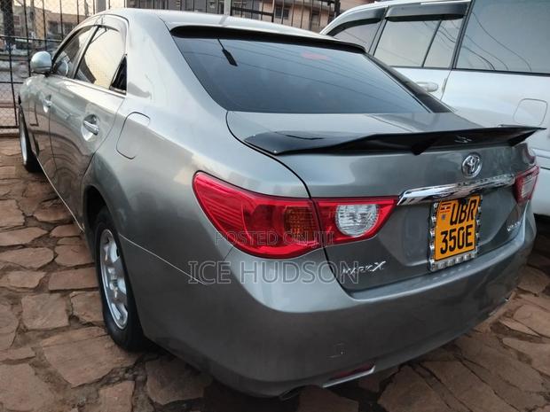 Toyota Mark X 2011 Gray