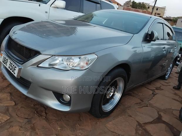 Toyota Mark X 2011 Gray