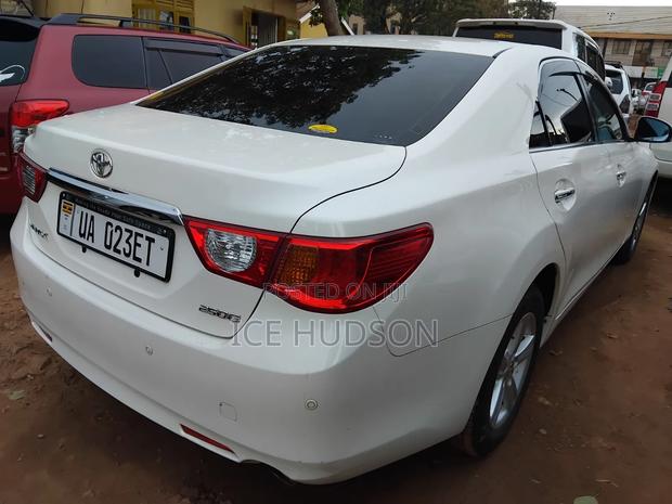 Toyota Mark X 2013 White