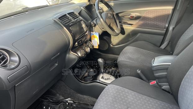 Toyota IST 2008 White