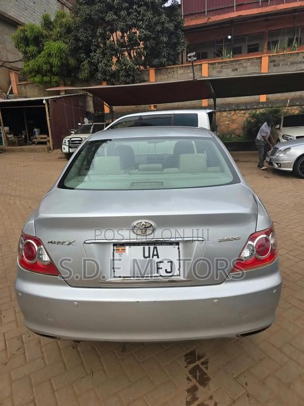 Toyota Mark X 2.5 AWD 2008 Silver