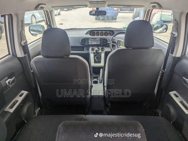 Toyota Rumion 1.5 FWD 2023 Silver