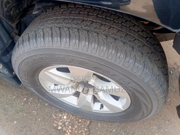 Toyota Land Cruiser Prado 2017 Black