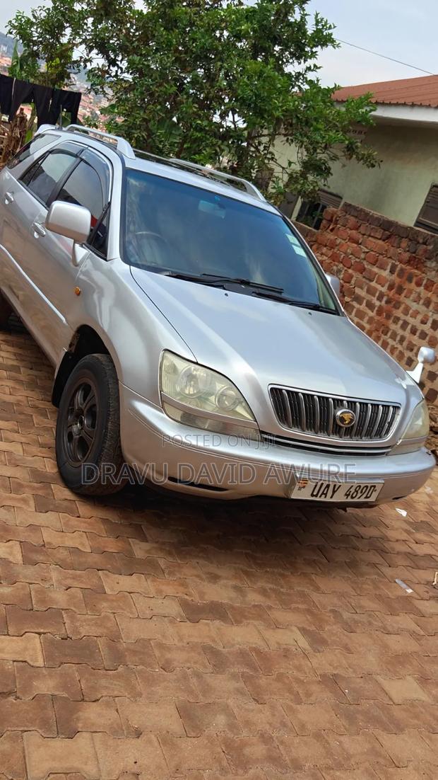 Toyota Harrier 2.4 2004 Silver
