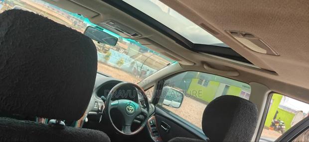 Toyota Harrier 2.4 2004 Silver