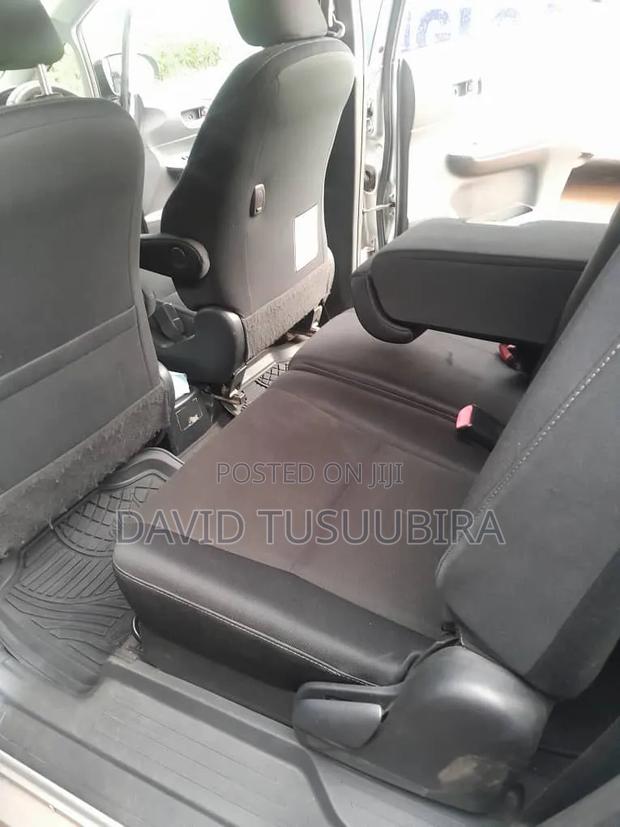 Toyota Wish 2009 Silver